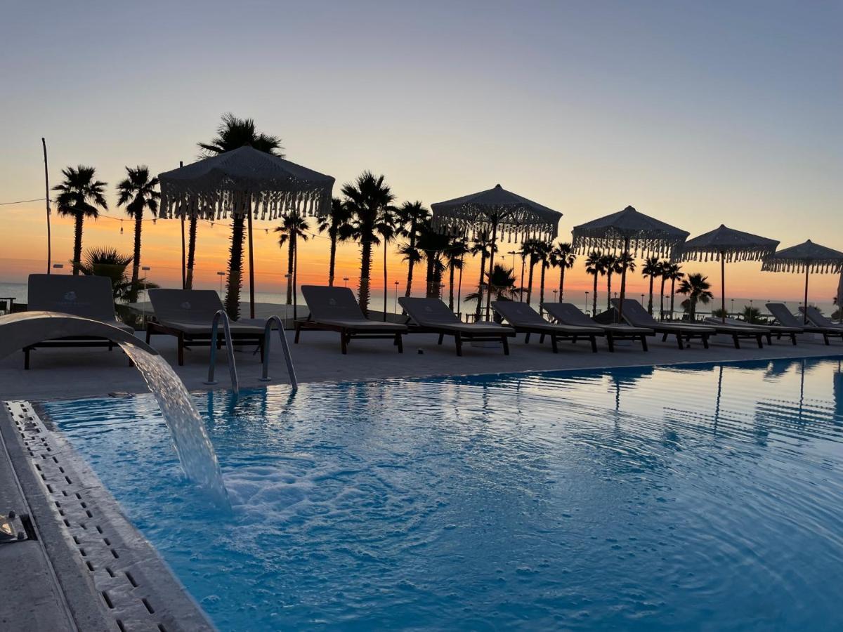 Valerio Resort Beach Club Margherita Di Savoia Extérieur photo