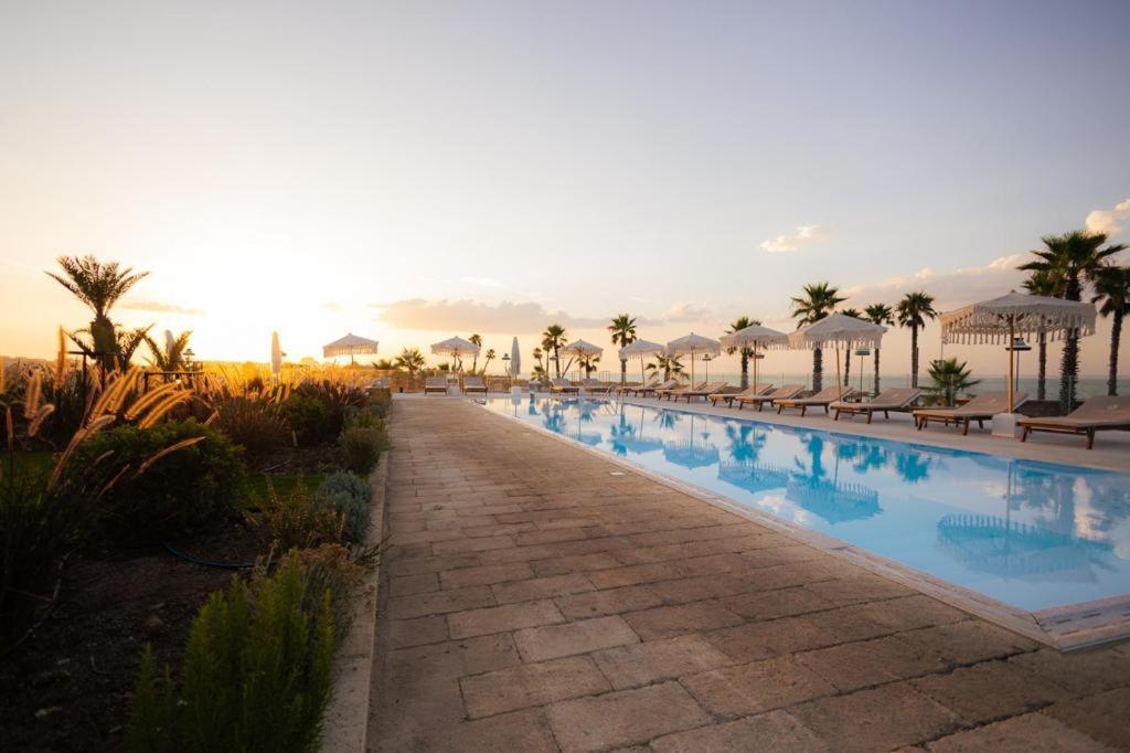 Valerio Resort Beach Club Margherita Di Savoia Extérieur photo